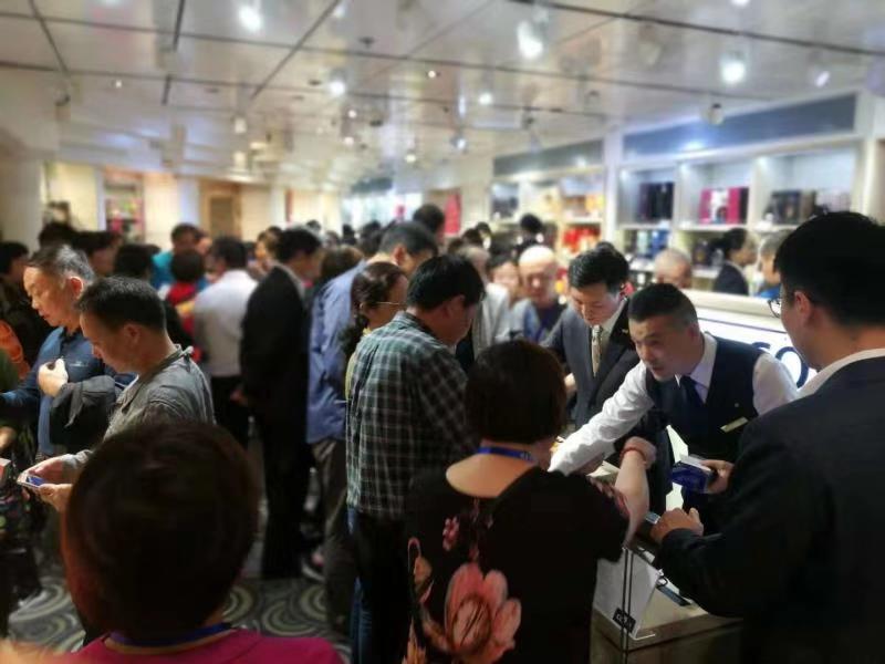 中免集團郵輪免稅店開業(yè)3.jpg