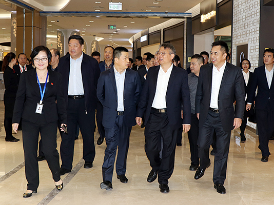 離島免稅新政重大標(biāo)志性項(xiàng)目落成  ?？凇⒉椕舛惖觊_業(yè)儀式在?？陧樌e行